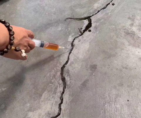 嵊州混凝土裂缝修补技术详解​